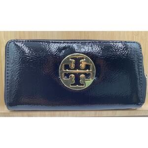 Tory burch patent leather black gold logo